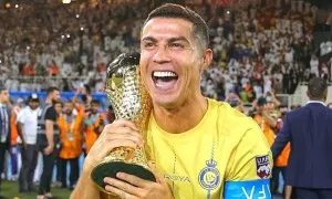 Ronaldo khao khát nhiều danh hiệu hơn ở Arab