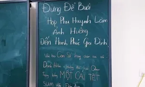Họp phụ huynh đáng giá vì không so đo điểm số học sinh