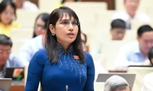 Không nên để người trẻ đắm chìm trong 'tổng tài bá đạo' trên mạng xã hội