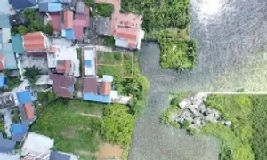 'Thần đèn' di dời căn nhà xây nhầm trên đất người khác